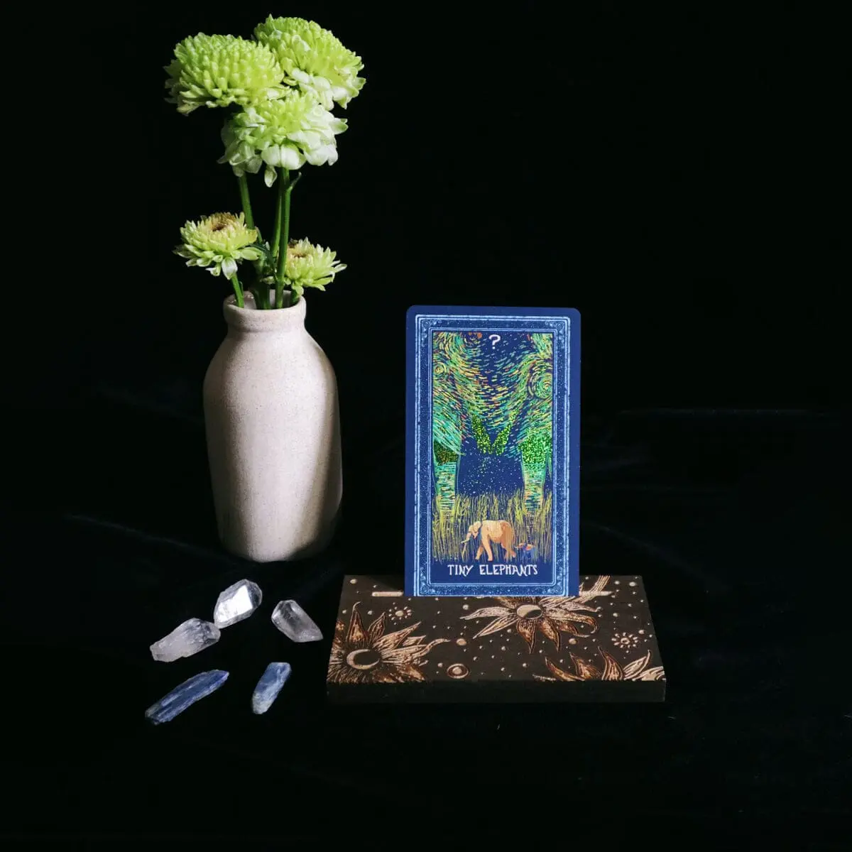 Moonflowers Wooden Cardholder (Single Card) Moonflowers Wooden Cardholder (Single Card)