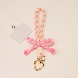 Handmade Yarn Keychain, Soft and Cozy Material, Perfect Backpack Accessory, Phone Decoration, Ideal Gift for Friends and Family