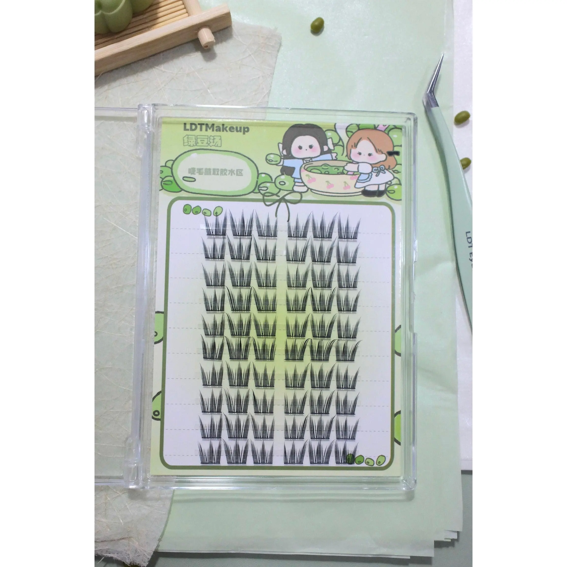 60PCs Classy Lady Lashes