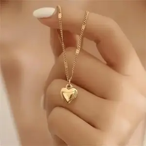 18K Golden-Plated Heart Pendant Necklace with Adjustable Chain - Elegant Fashion Jewelry Gift for Girls, Alloy & CCB Material, Perfect for Casual Attire or Special Occasions, Fashion Accessory | Stylish Jewelry | Goldplated Finish, Charm Ne long necklace