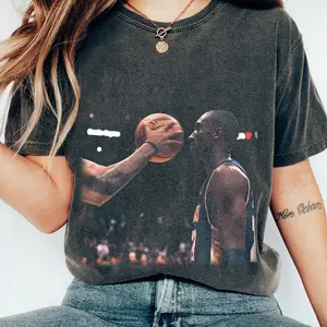 Vintage Kobe Bryant Shirt, 90s Retro Iconic Kobe Graphic Tee, Laker Kobe No Flinch T-Shirt, Game Day Shirt, Mamba Mentality Basketball Gift