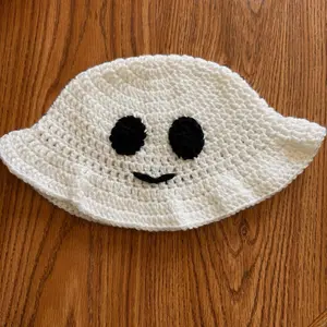 Ghost bucket hat