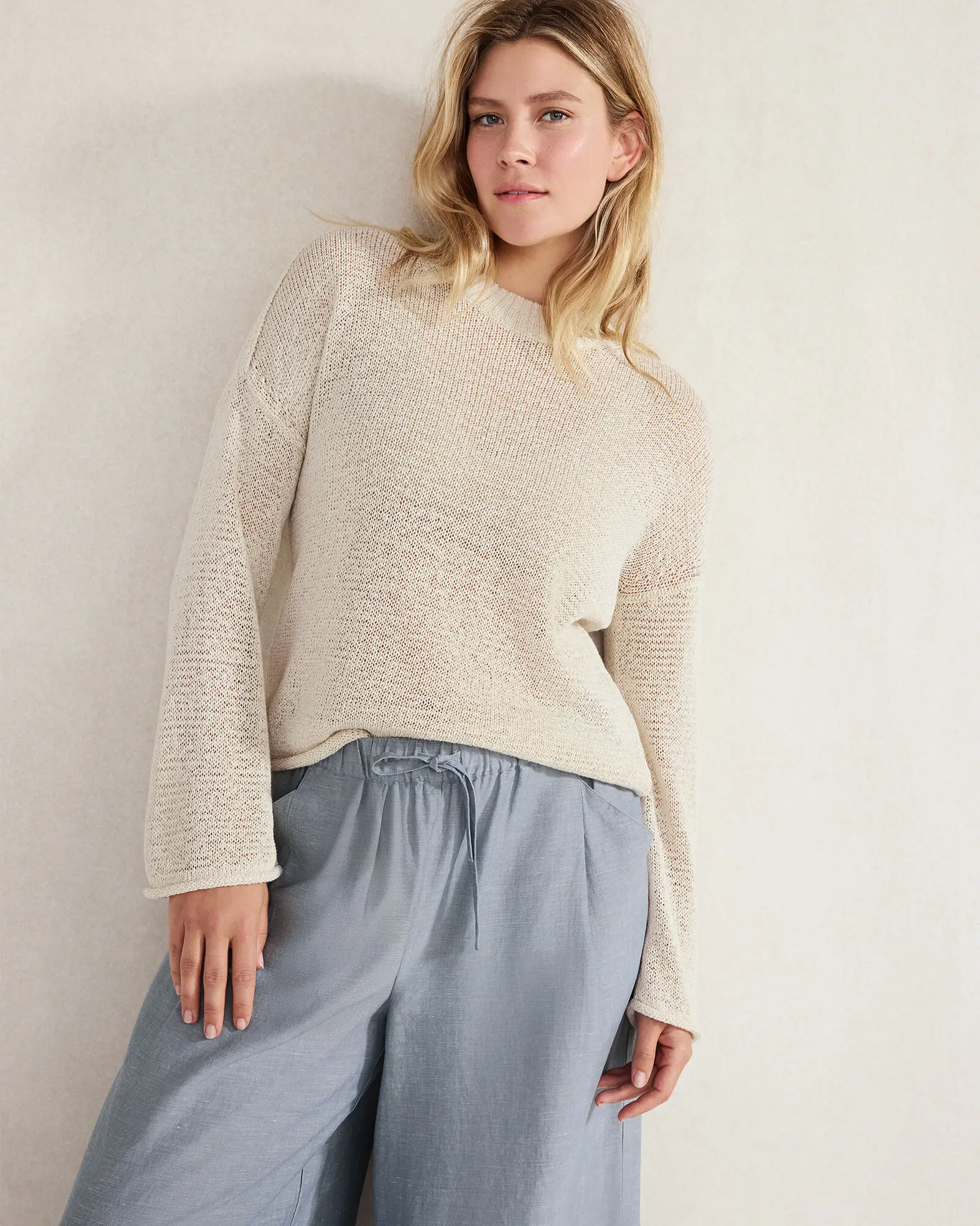 Organic Cotton Linen Tape Yarn Crewneck Sweater in Muslin - Stylish & Sustainable Women's Knitwear