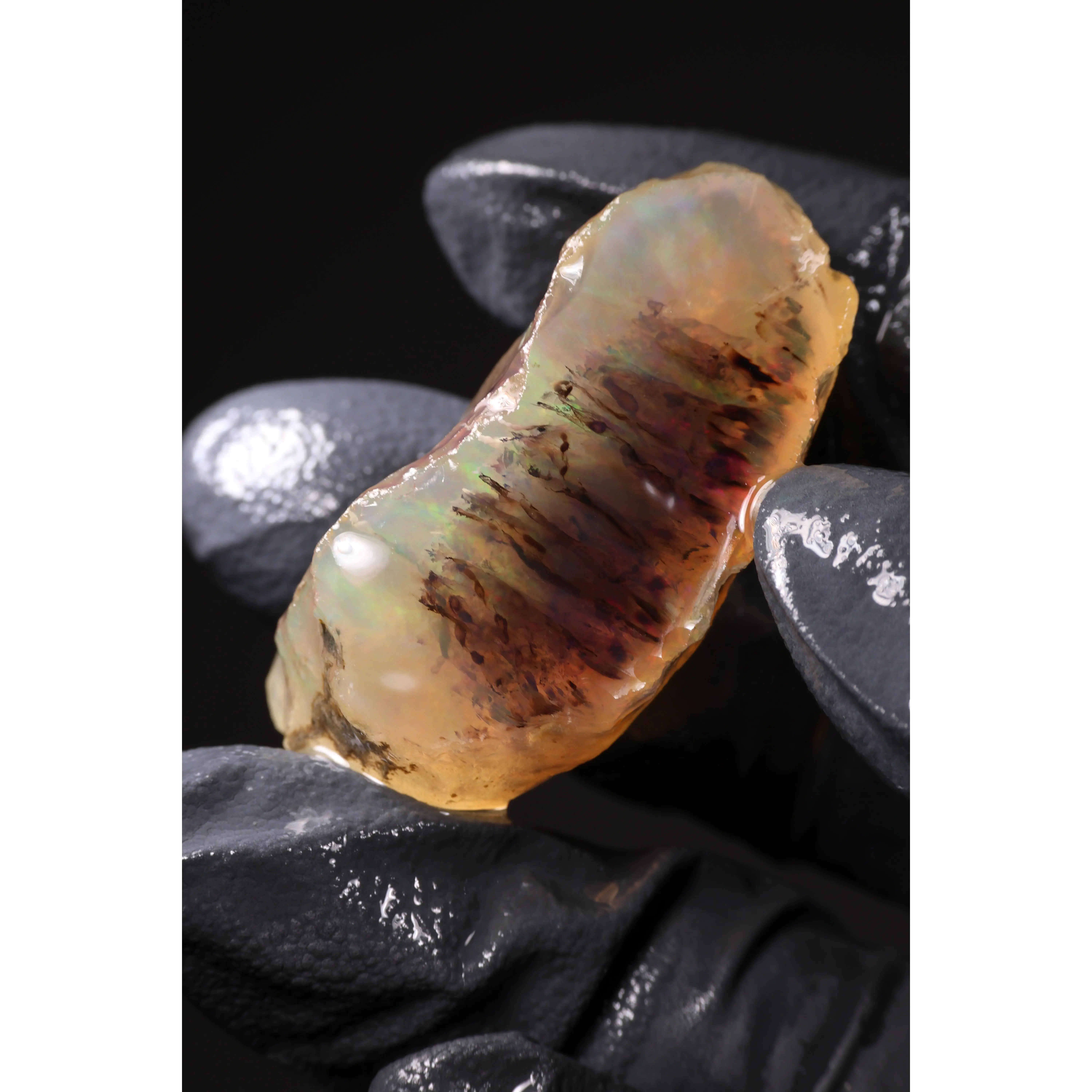 17.00g Rough Welo Ethiopian Specimen Opal