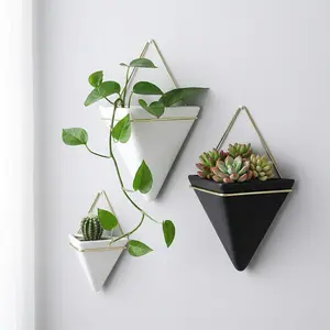 Wall-Mounted Flower Vase Creative Design, Iron Art Planter, Ceramic Container, Triangular Hanging Pot, Decorative Home Accessory