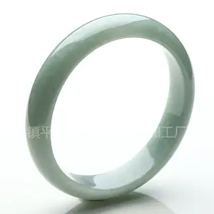 Jade bracelets. Women's green floating flower Guizhou jade bracelets. The essence of love. moon