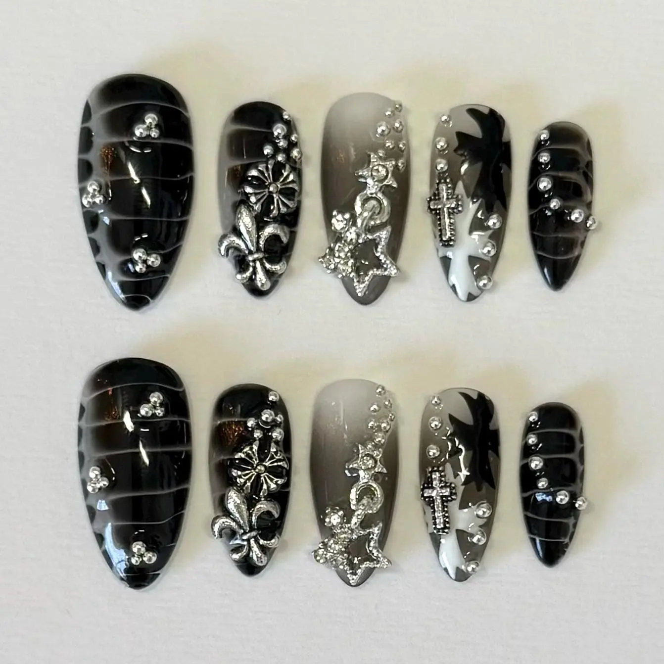 Chrome Star Nails – Gothic Black Chrome Press-On Set with Stars & Rhinestones, 3D Charms and Star, Trendy Hot Girl/Dark Punk Cross Nail