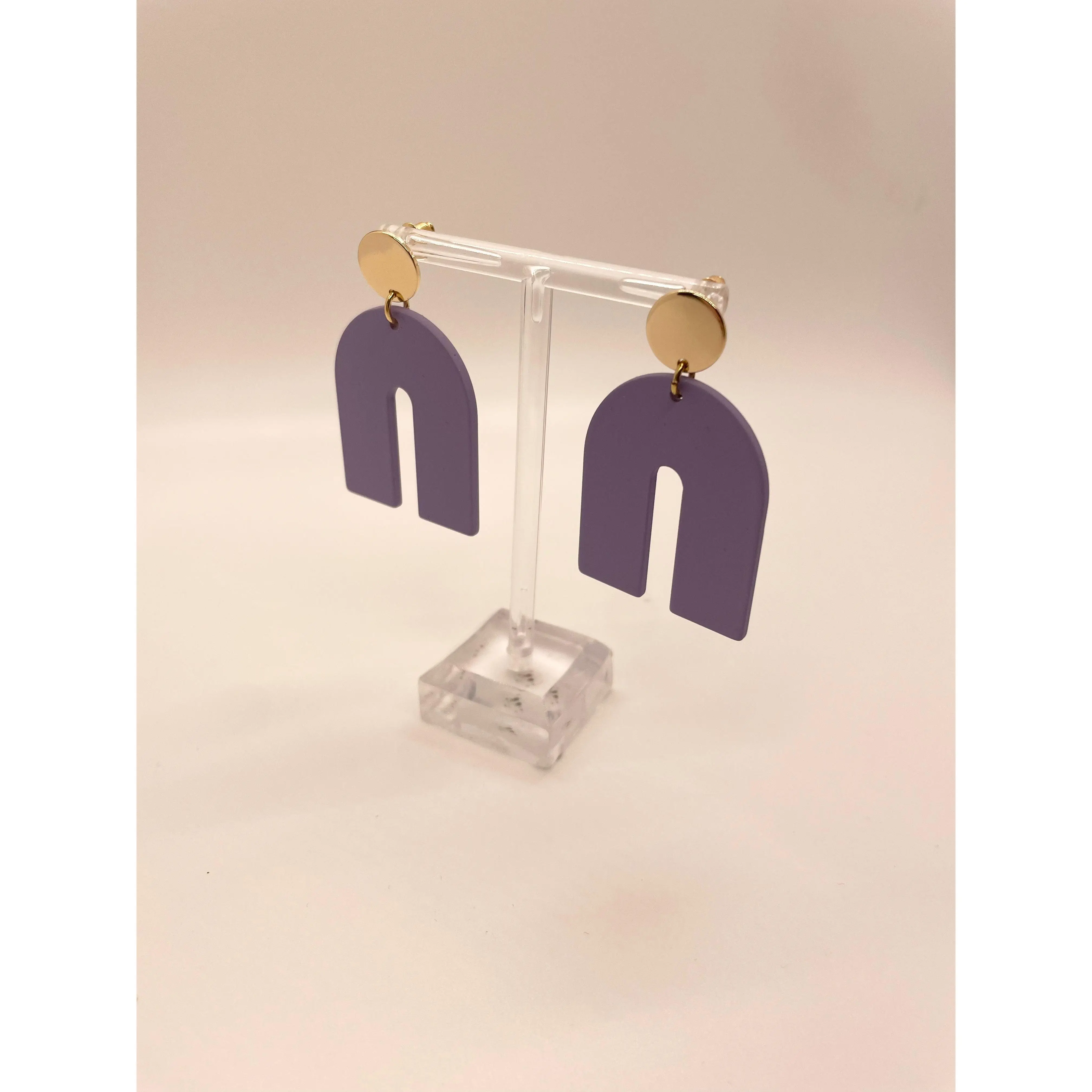 Lilac U Earring