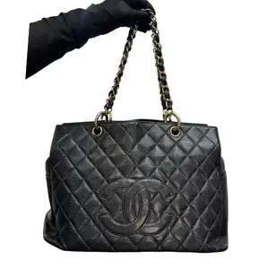 Pre-owned CHANEL caviar leather Tote Bags Black Grand Shopping Tote