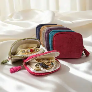 Portable Jewelry Organizer, Crystal Jewelry Storage Pouch for Rings, Bracelets & Bangles with Tassel Zipper, Elegant Jewelry Roll for Journey
