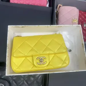 Pre-owned CHANEL france Shoulder Bags HH yellow diamond checkered mouth cover bag 56139