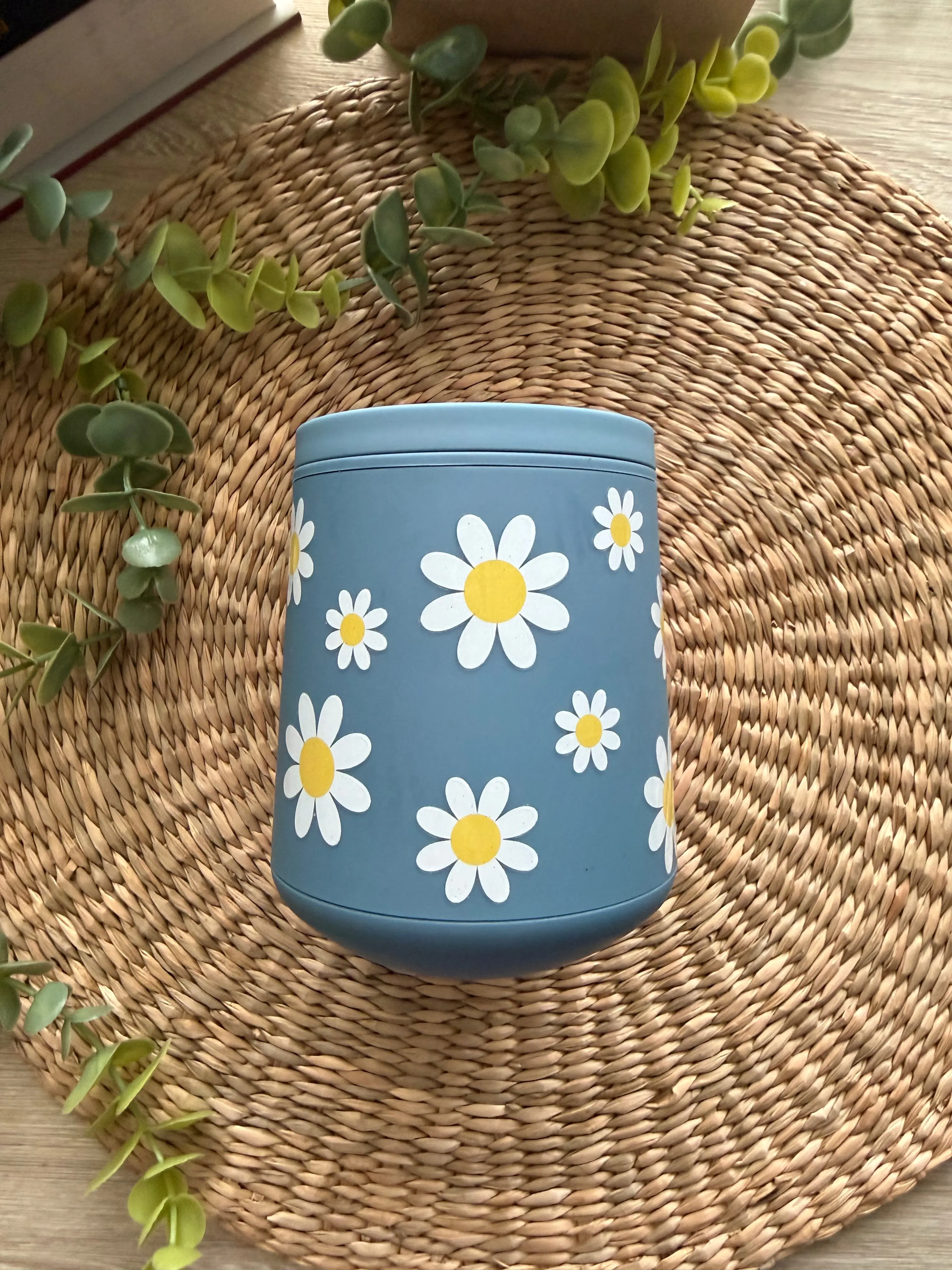 Dark Blue Daisies Tumbler