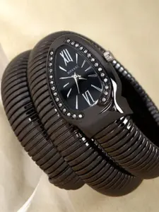 Luxury Fashion Women's Snake Watch, Unique Bracelet Watch Designed for Female Students, Perfect Gift for Birthdays and Festivals