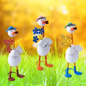1pc，Charming Metal Duck Sculpture, Rustic Garden Accessories & Yard Decor, Cute Cartoon-Themed Outdoor Art for Lawn, Kitchen, and Home, Farmhouse, Parties and Weddings, Yard Decoration