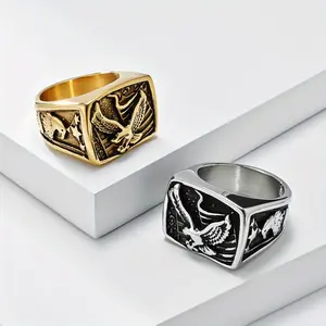 Exquisite Stainless Steel Eagle Men's Ring From Europe and America, Suitable for Daily Parties, Streets, and Motorcycles, A Must-have Accessory for Trendsetters, and Suitable for Wearing in Various Occasions
