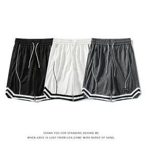 Men’s summer American-style mesh basketball shorts with stripes, side slits, casual knee-length shorts