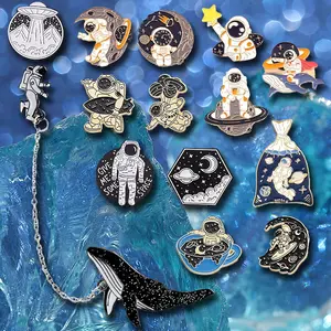 14PCS creative cartoon pins with astronaut series design, badge accessories, suitable for clothing, hats, backpacks, decorative accessories, giving friends jewelry gifts, daily wear