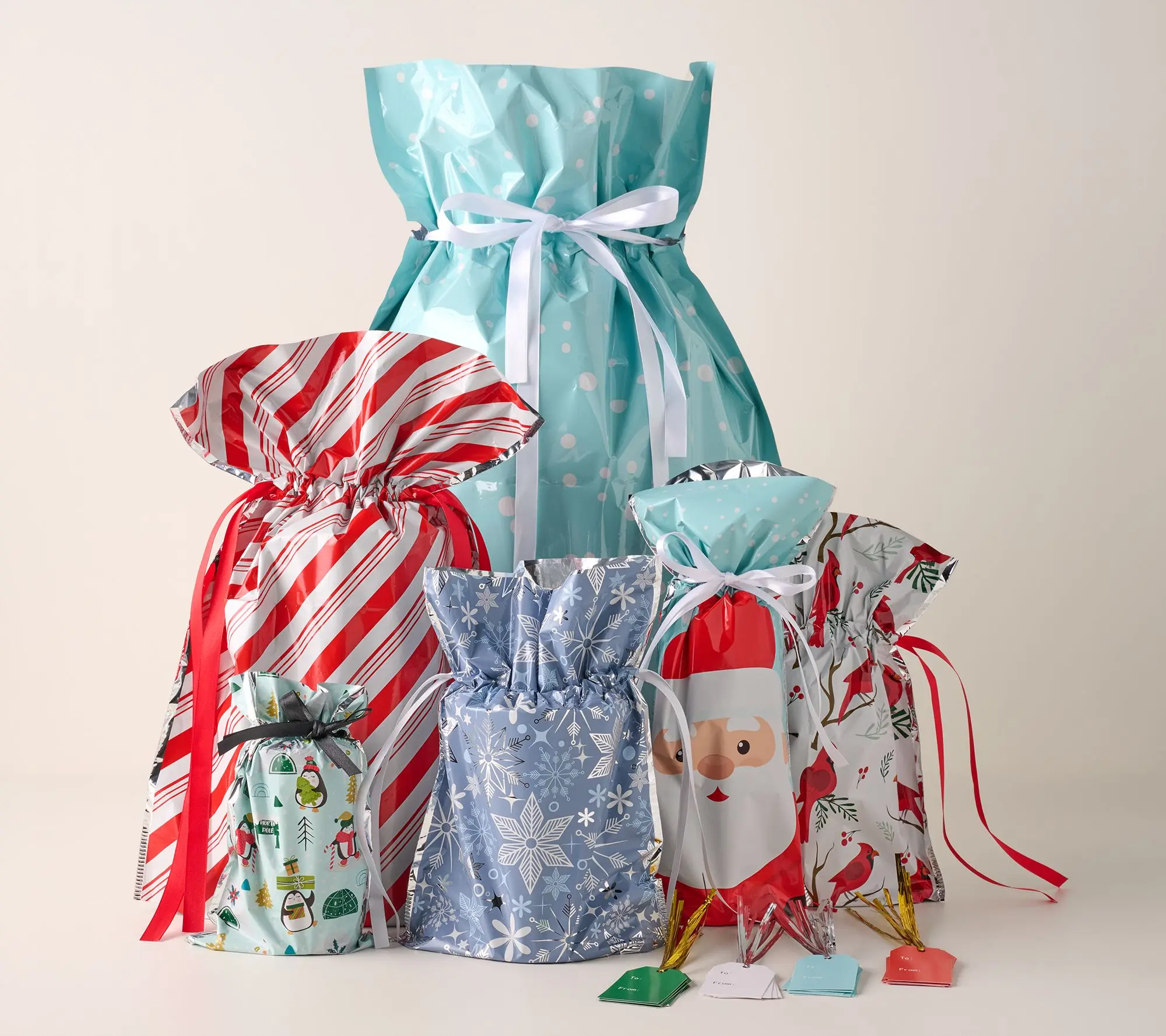 Kringle Express 50-Piece Drawstring Gift Bags & Tags Set Kringle Express 50-Piece Drawstring Gift Bags & Tags Set