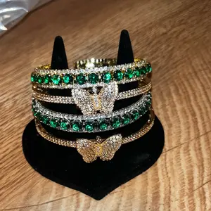Jewelry- Bracelets for live