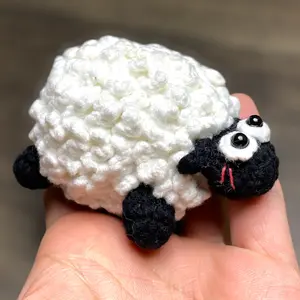 Cute Sheep Friend Crochet Keychain K046