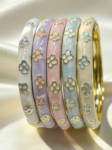 2026 New Sweet Style Oil Dripping Flower Pattern Geometric Design Fashion Bangle Bracelet, Elegant Simple Daily Wear High-End Jewelry for Women