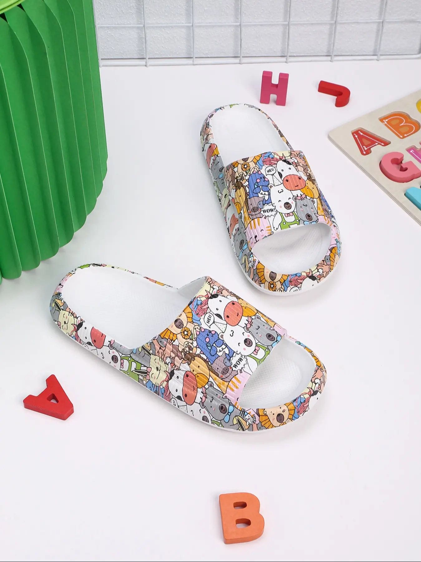 Summer Women's Thick Soft Sole Non-Slip Comfort Slippers, Outdoor Casual Cool Sandals, Cartoon Animal Pattern, Unisex Large Size, Slide Slipper, EVA Slippers