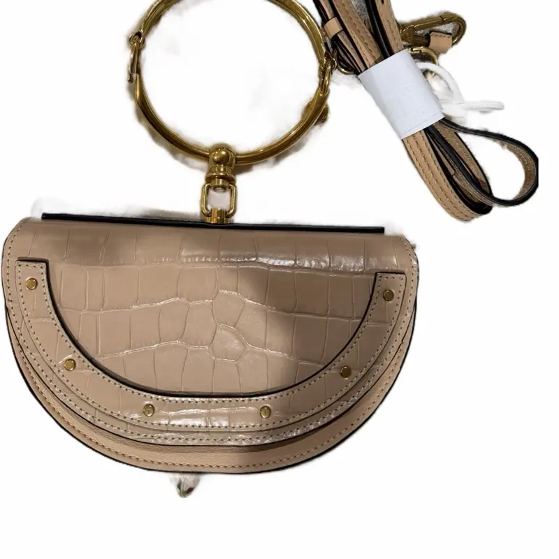 Pre-owned Chloé leather Crossbody Bags Preowned Chloe Nile Minaudiere Bracelet Bag in Croc embossed Beige Leather