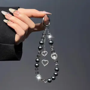 Fashionable Luxury Beaded Crystal Phone Chain, Rhinestone Heart Pendant, Pearl Phone Strap, Wrist Phone Lanyard, Phone Charm, Stylish Accessory