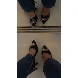 Kristie Pointed Toe Mule Heel - Open Pointed Toe Short Mid Heel