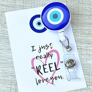 1pc Evil Eye Badge Scroll ID Holder, Teacher Nurse Medical Staff Accessories, Evil Eye Symbol Roll-Up ID Stand, Essential Healthcare Gear, Retractable Badge Reel