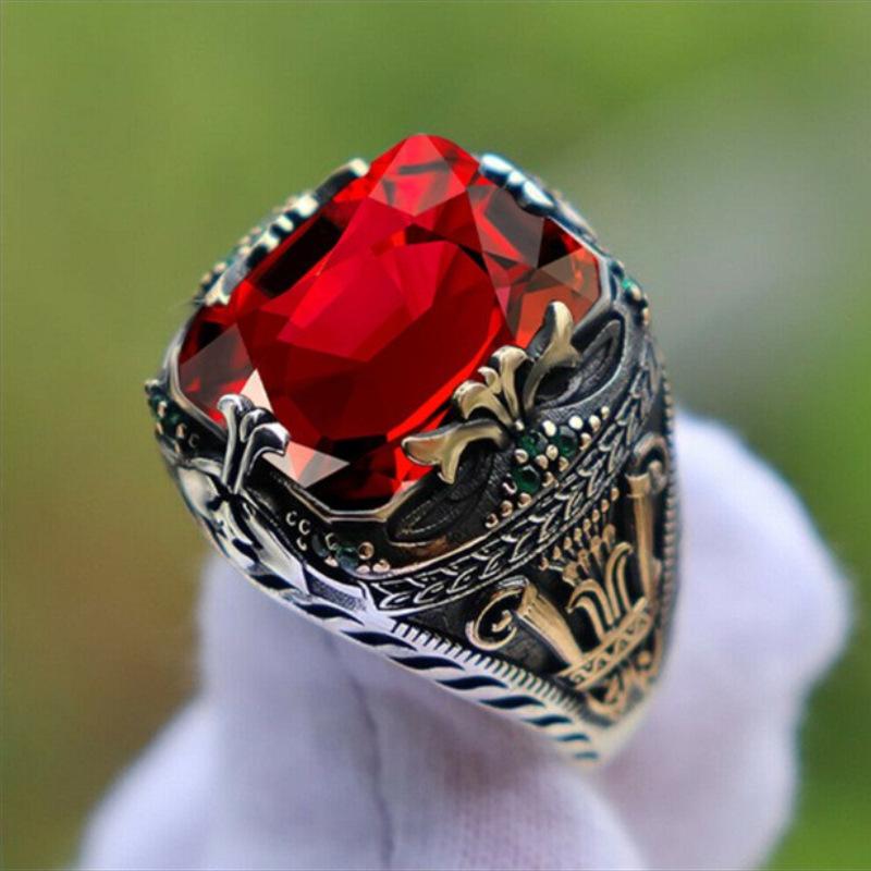 New Vintage Luxury Men's Ring Bold Statement Band for Party & Banquet