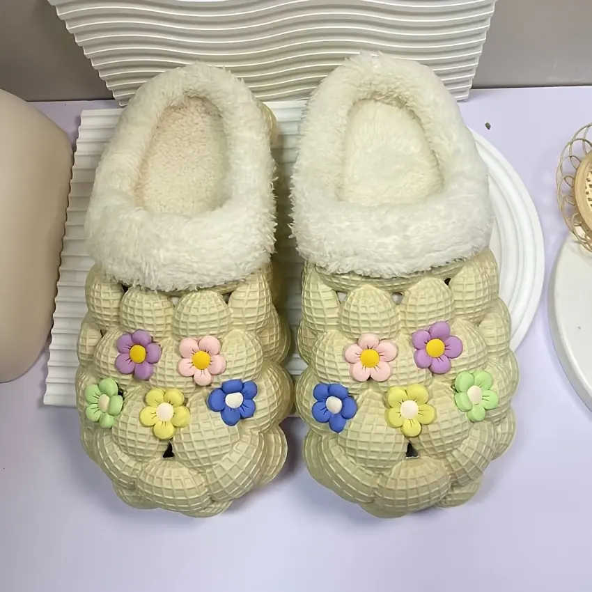Winter Plush Warm Home Women's Shoes, Non-slip Fashion DIY Cute Colorful Floral Clogs, Feel Like Stepping on Soft Surfaces