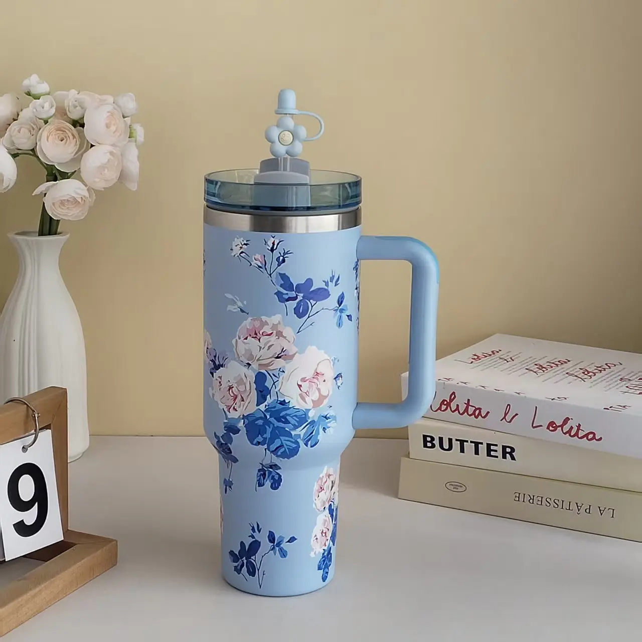 40oz Floral Travel Tumbler with Vintage Pattern, Handle, and Lid – 304 Stainless Steel, Straw-Compatible, Insulated Cup
