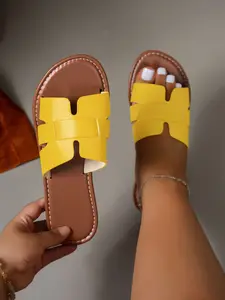 Women's Wide Fashion Square Toe Pleated Flat Sandals, Summer Vacation Style PU Material Slip-On Slippers, Flat Slide Sandals, Comfortable and Stylish, Flat Sole