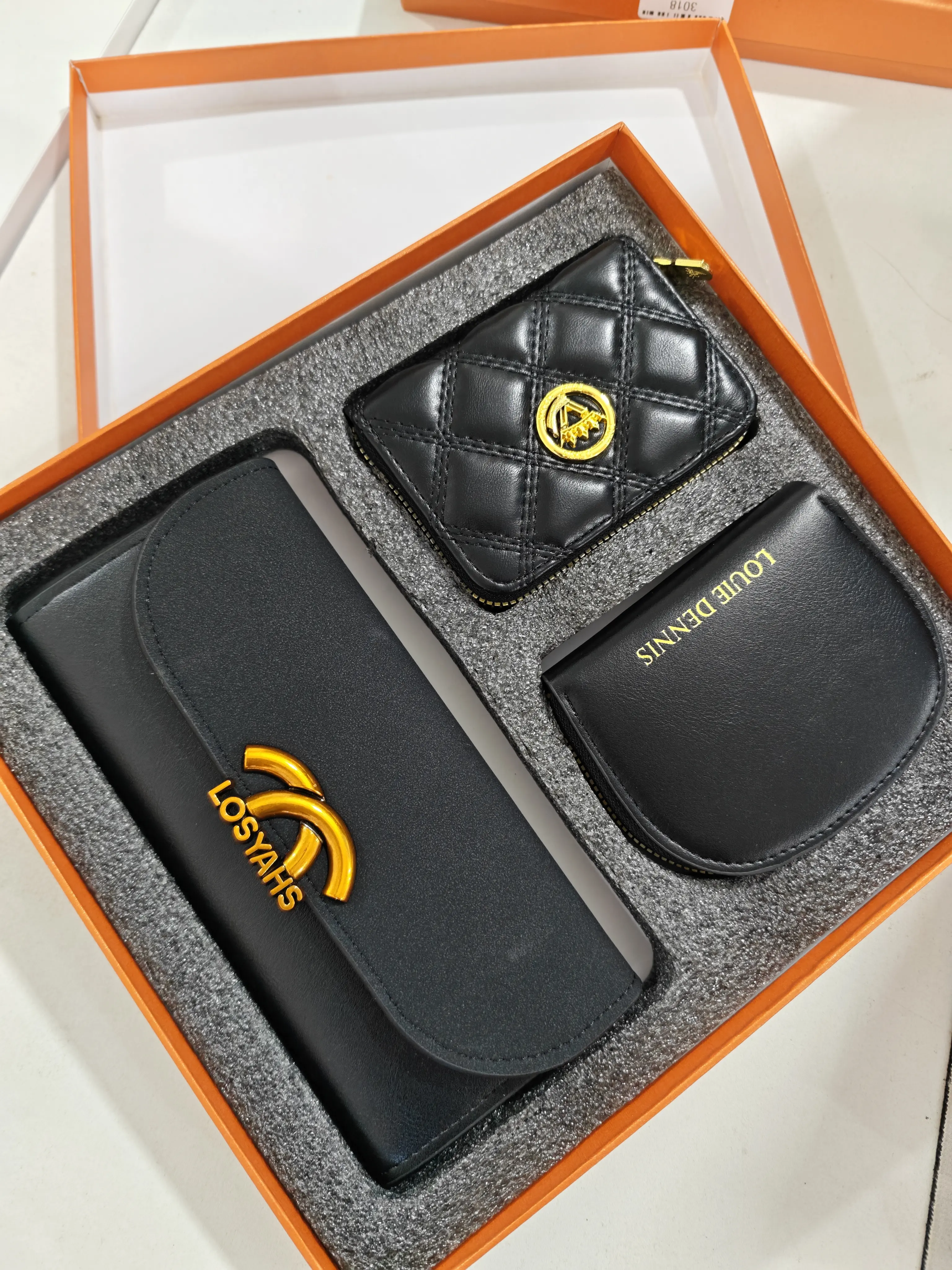 Unisex Leather Gift Set Glasses Case Card Wallet Coin Bag Luxury Box For Daily Use Gift Giving