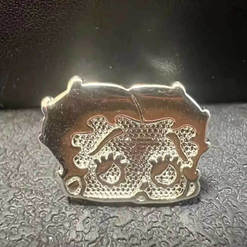 Diamond-Cut Cartoon Queen Ring
