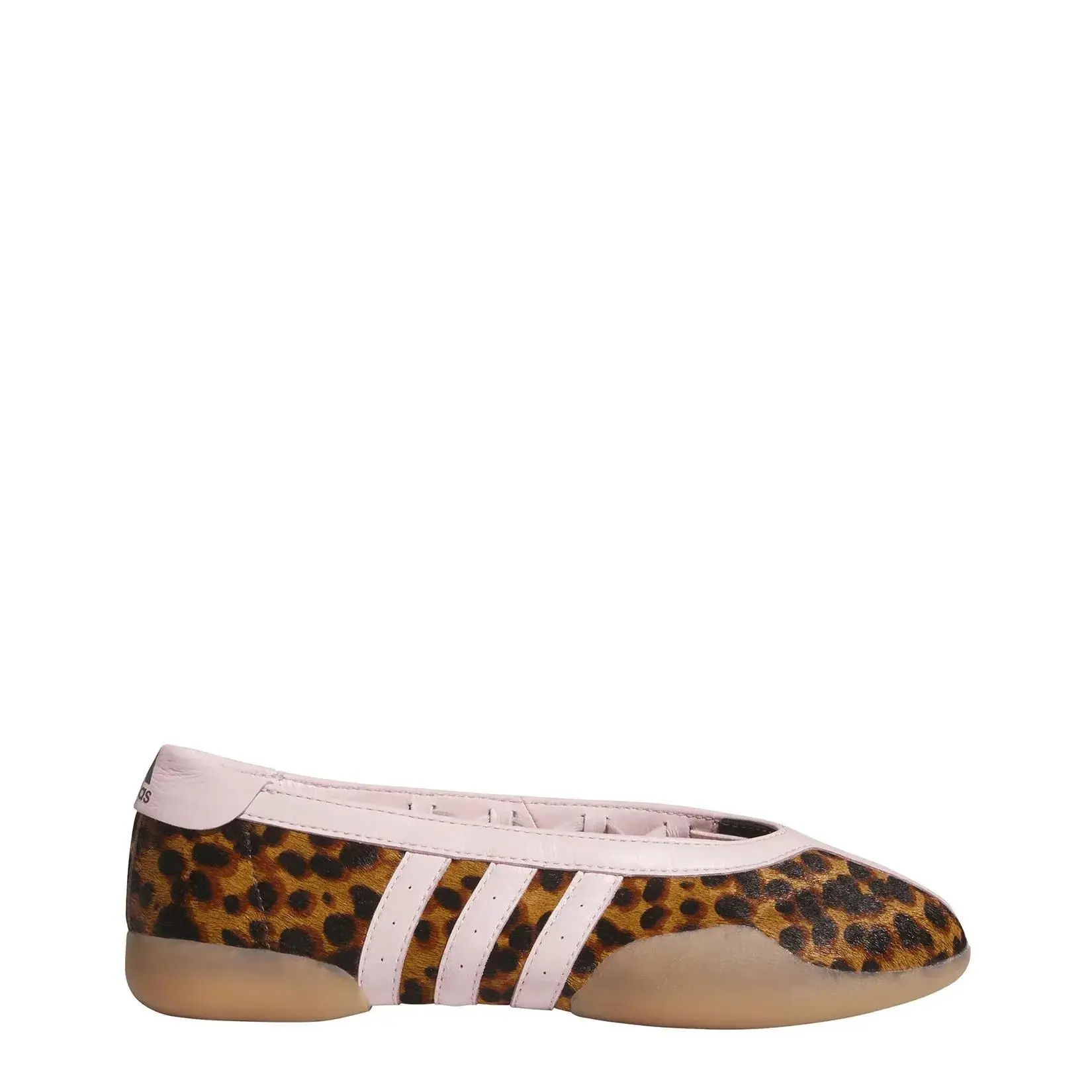 Adidas Women's Leopard Print Flat Shoes - Available in Sizes W5 to W10 - Comfortable & Stylish Design