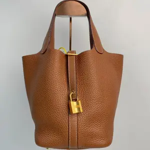 Pre-owned HERMÈS leather Handbag Hermes Picotin Lock 18 Togo Leather, Gold [BF 12Z] QQ2676