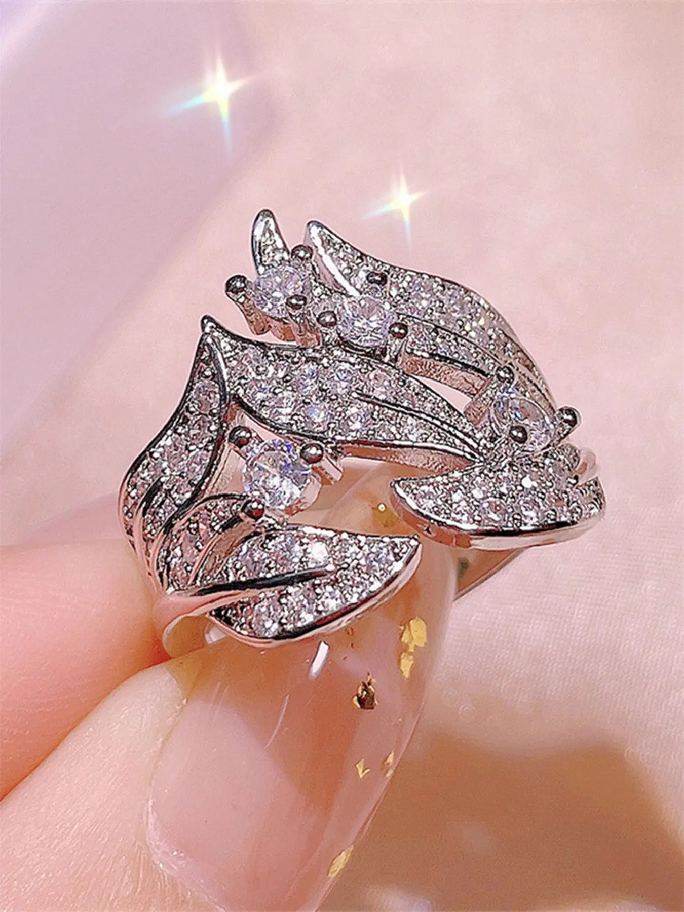 1 PC Gorgeous Style Cubic Zirconia Ring Stackable Elegant Engagement Ring For Women For Wedding Anniversary Jewelry Valentine's Day Gift