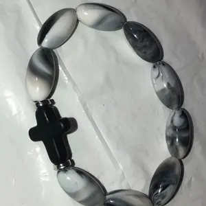Plastic barrel bead bracelet