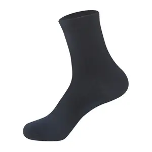 Men's crew socks - Colors shipped randomly. / Random color delivery for orders.