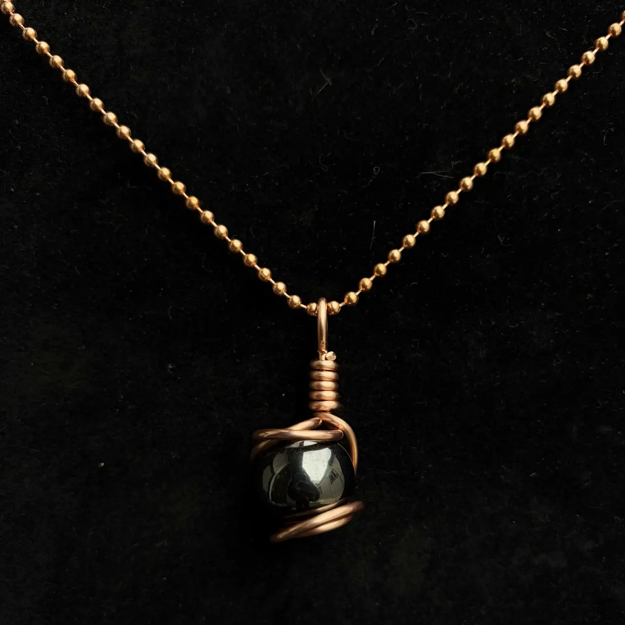 Handmade Magnetic Hematite Copper Pendant & Necklace Set