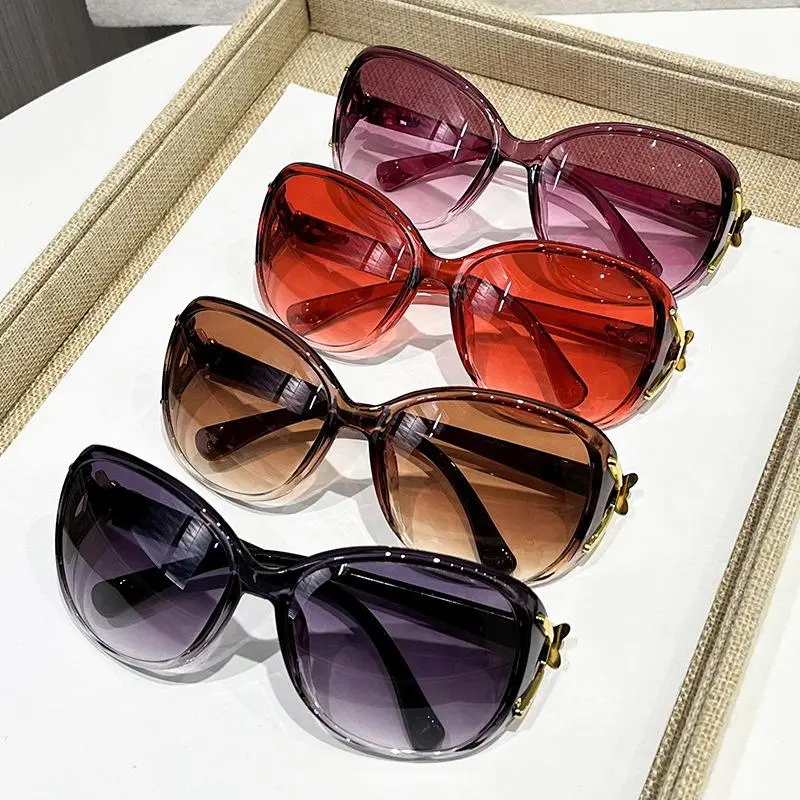 4PCS Sunglasses for women, Fashion Eyewear Set with Tortoiseshell & Matte Frames, Lightweight Non-Prescription Tinted Lenses for Daily Summer Wear, Accessories for women, Womens Sunglasses, Aesthetic Women's Sunglasses