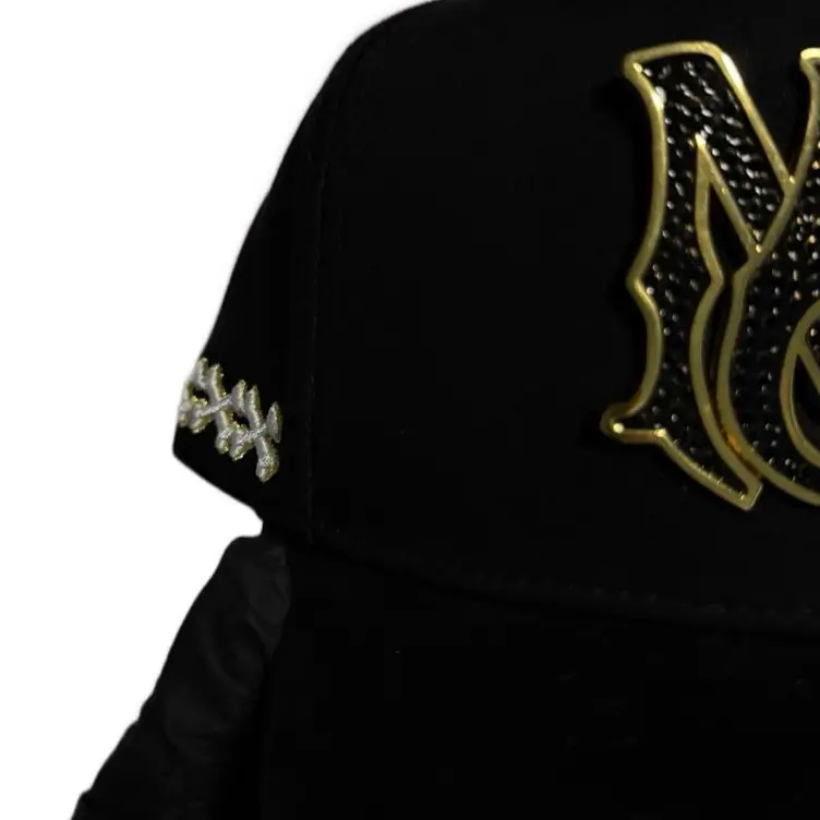 Gorra AMRRplaca Color Gold Adjustable Size Hat with Stone Placa Stylish & Comfortable for Everyday Wear Style Accessory