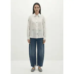Berenice Cool Peace Linen Shirt in Off White