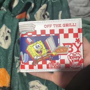 spongebob squarepants card sleeves Smug Face Can Cooler Paramount Shop Spongebob Wallet Credit Card Credit