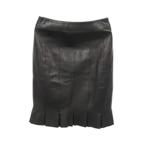 Pre-owned CHANEL Lambskin Small Leather Goods Coco Mark Skirt