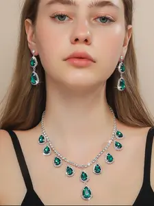 Women's Elegant Crystal Decorated Jewelry Set, Exquisite Trendy Pendant Necklace & Dangle Earrings, Chic Jewelry Set for Party & Daily Clothing Decor