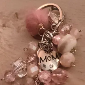Beautiful Chunky Keychain for Mom