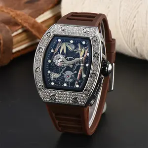 25 New Diamond Quartz Watch Panda Bamboo Hollow Dial Fashion Sports Quartz Watch